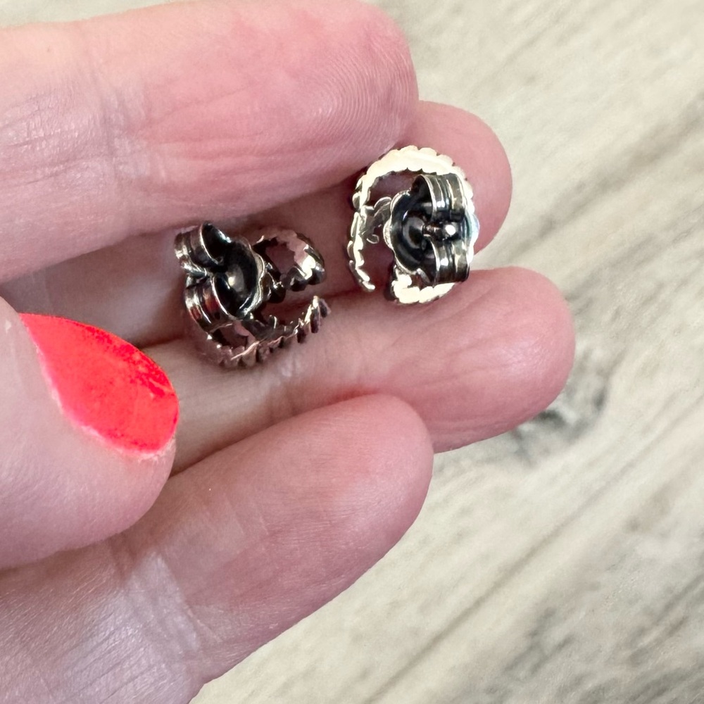 Gucci Mini Sterling Silver Torchon Double G Stud Earrings - Picture 8 of 9
